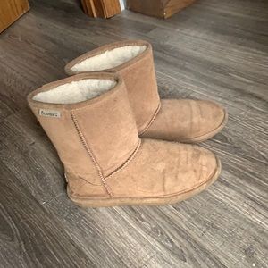 Bearish boots youth size 3